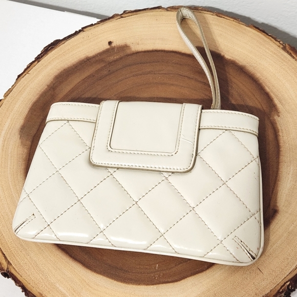 Kate Spade Wallet Pouch Patent Leather Logo Zip - Picture 9 of 13